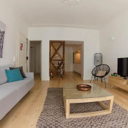 Altido Trendy 2br Apt In Sao Bento, Moments From Garden Sao Bento