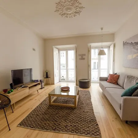 Altido Trendy 2br Apt In Sao Bento, Moments From Garden Sao Bento *